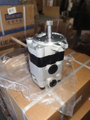 এক্সক্যাভেটর হাইড্রোলিক গিয়ার পাম্প PSVL2-27CG KFP2317-07CLK2 KX163 এর জন্য সাশ্রয়ী মূল্যের