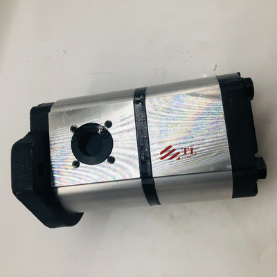 31N5-30020 R140W-7 R170W-7A ক্রলার এক্সক্যাভারের জন্য গিয়ার পাম্প SKGM নির্মাণ যানবাহন